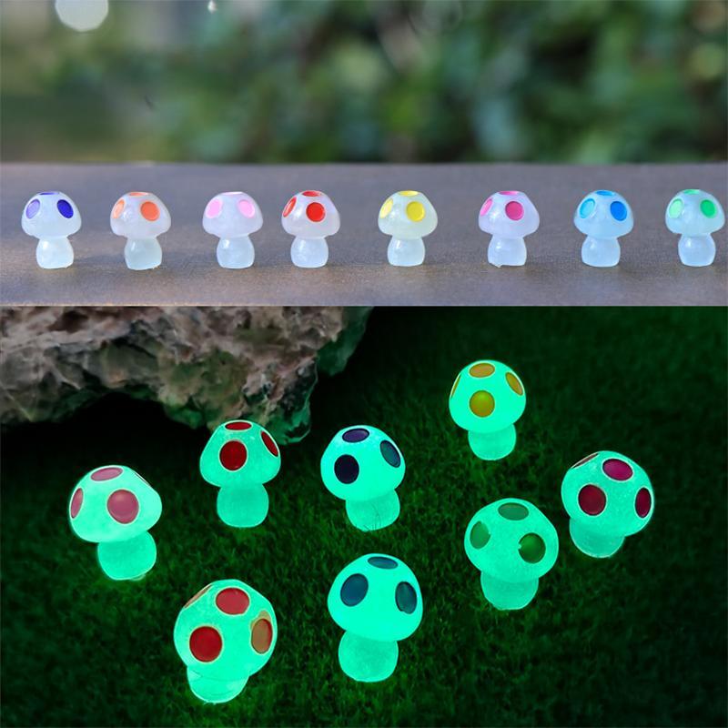 Random Color Glow in The Dark Mushroom & Rabbit Design Resin Ornament, 20pcs Mini DIY Decoration, DIY Accessories for Car, Garden, Party