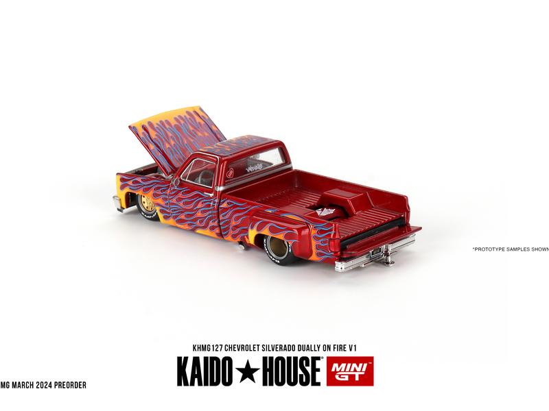 Mini GT x Kaido House 1:64 Chevrolet Silverado Dually on Fire V1 KHMG127