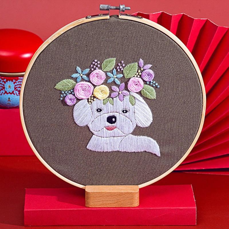 Embroidery Kit For Beginner| Modern Embroidery Kit with Pattern| Pet Embroidery Full Kit with Needlepoint Hoop| DIY Craft Kit Dog Pattern