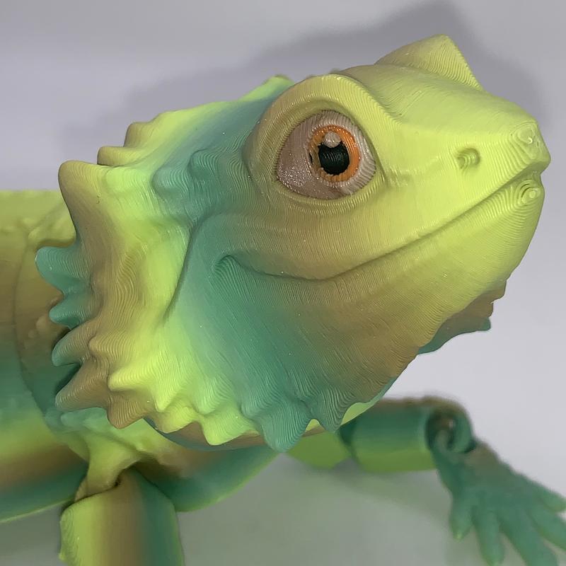 3D Printed Bearded Dragon- Articulating Dragon Lizard