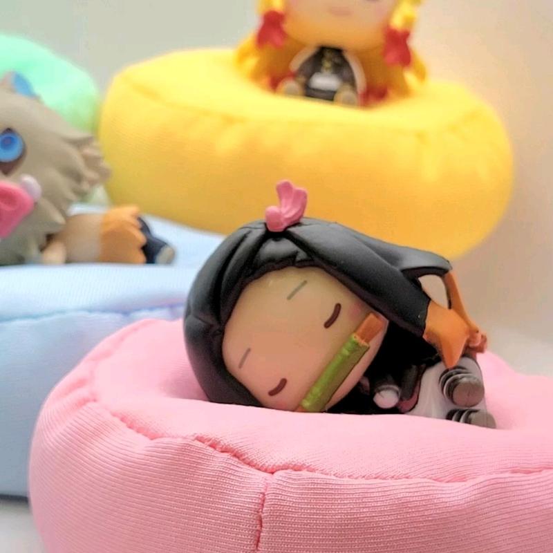 Anime Demon Slayer Sleeping Vinyl Figure Set of 5 with Real Bean Bags Tanjiro Nezuko