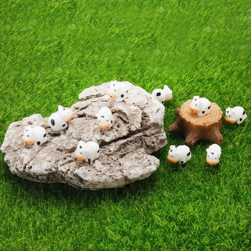 Mini Cow Figurines (20pcs set), Cute Cow Shaped Resin Figurines, DIY Toy For Teenager, Micro Landscape Ornaments Kit for Fish Tank