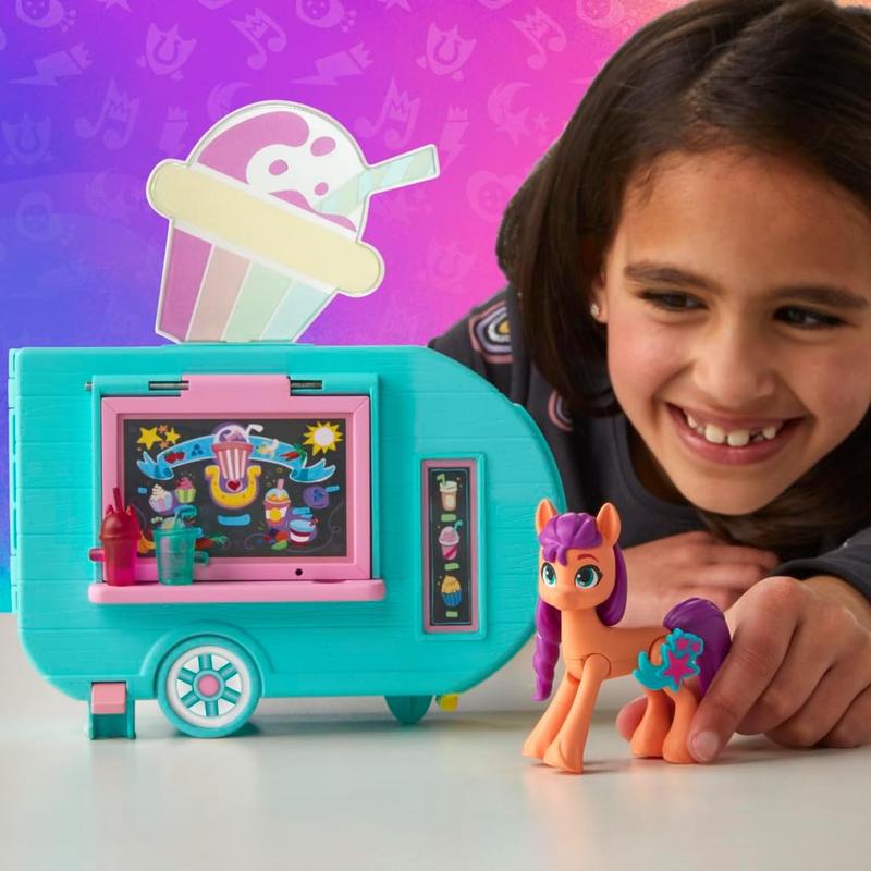 My Little Pony Playset Sunny Starscout Smoothie Truck Set, Hoof to Heart Pony Doll, Toys for Girls and Boys 5 Years Old+