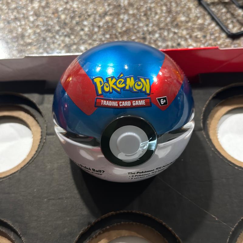 POKEBALL TIN's (Q4 2024) x1