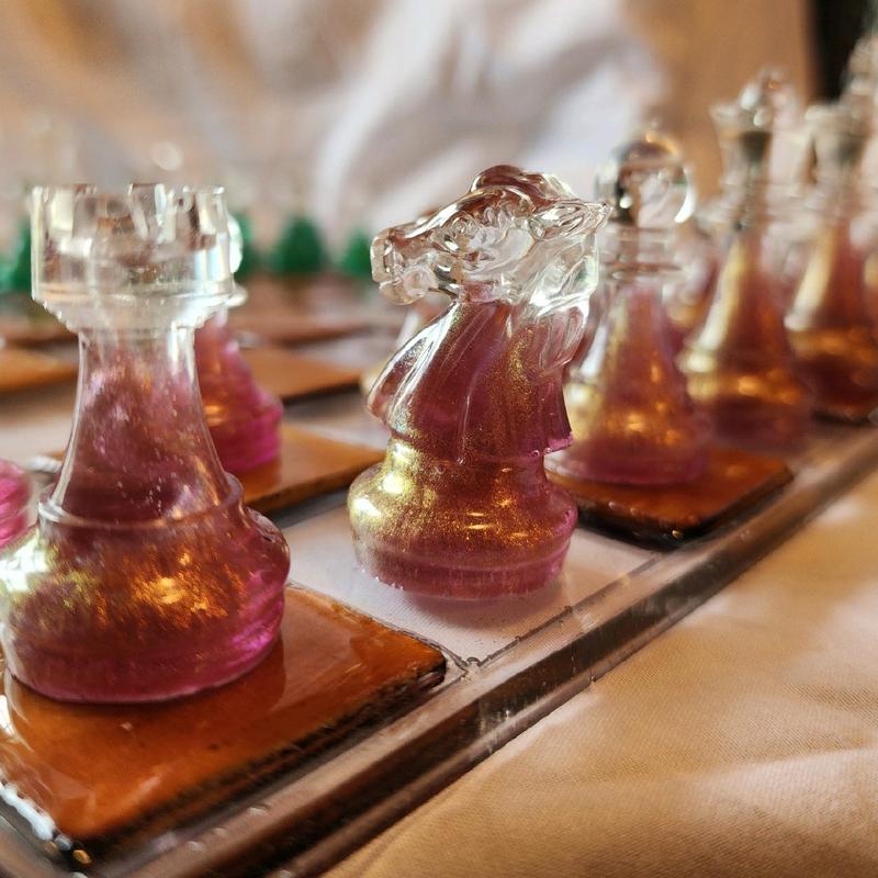 Custom Epoxy Resin Chess Pieces