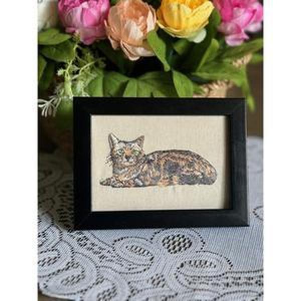 Cat Machine Embroidered and Framed!  Other Designs and Breeds Available!