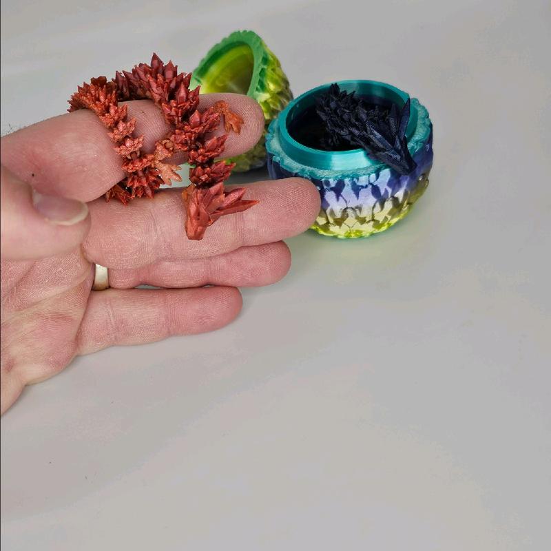 Mini Dragon Surprise- 1 Egg Containing 1 Mini Dragon Fully Flexible