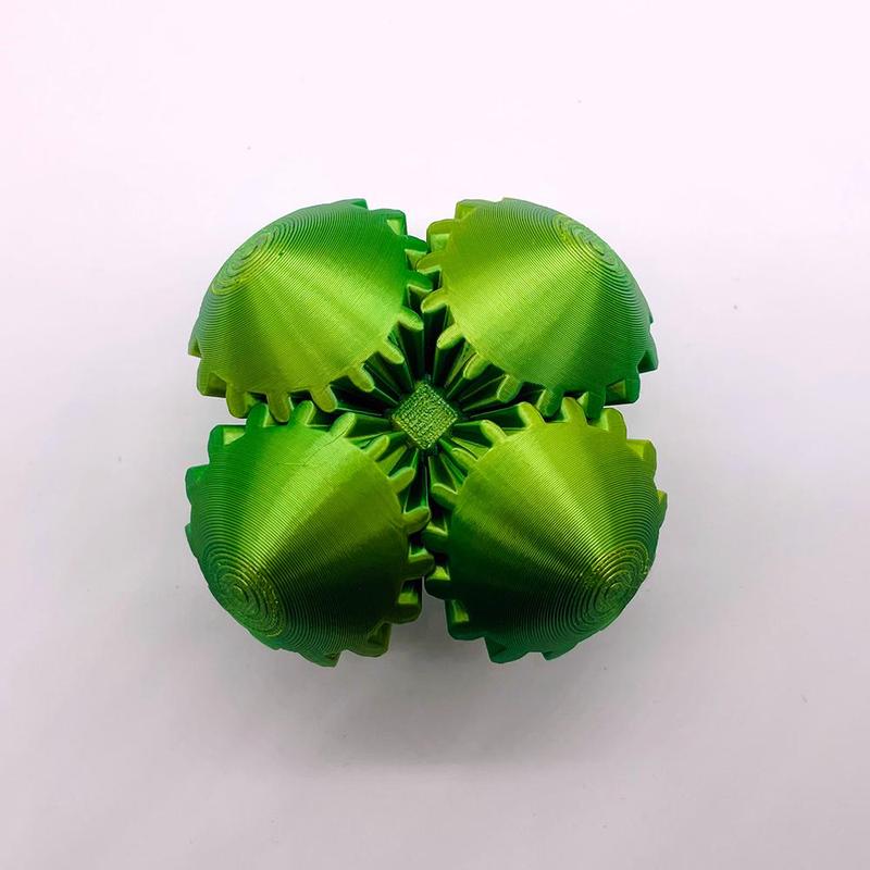 3D Gear Ball, 1 Count Creative Gear Design Stress Relief Ball, Unique Home & Office Decoration for Desktop Car School Decor