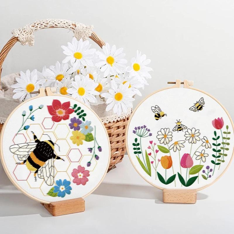 Bee & Flower Pattern Embroidery Kit, 4pcs set DIY Embroidery Set With Accessories, Embroidery Starter Kit For Beginner