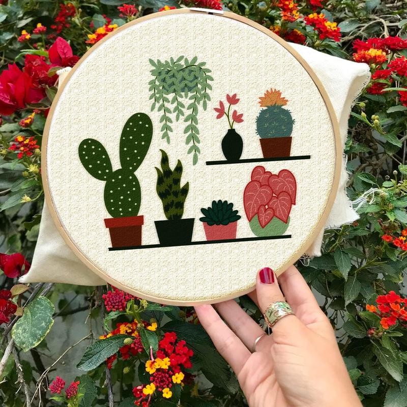 Cactus Pattern Embroidery Starter Kit, Including Embroidery Cloth, Hoop, Floss, Needle, Threader & Shear, Cross Stitch Embroidery for Beginners, Gifts for Girlfriend, Summer Gifts