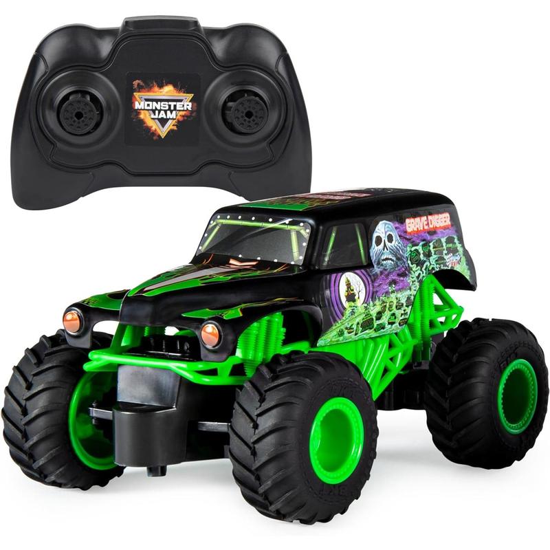 Monster Jam, Official Grave Digger Remote Control Monster Truck, 1:24 Scale, 2.4 GHz, Kids Toys for Boys and Girls Ages 4 and up