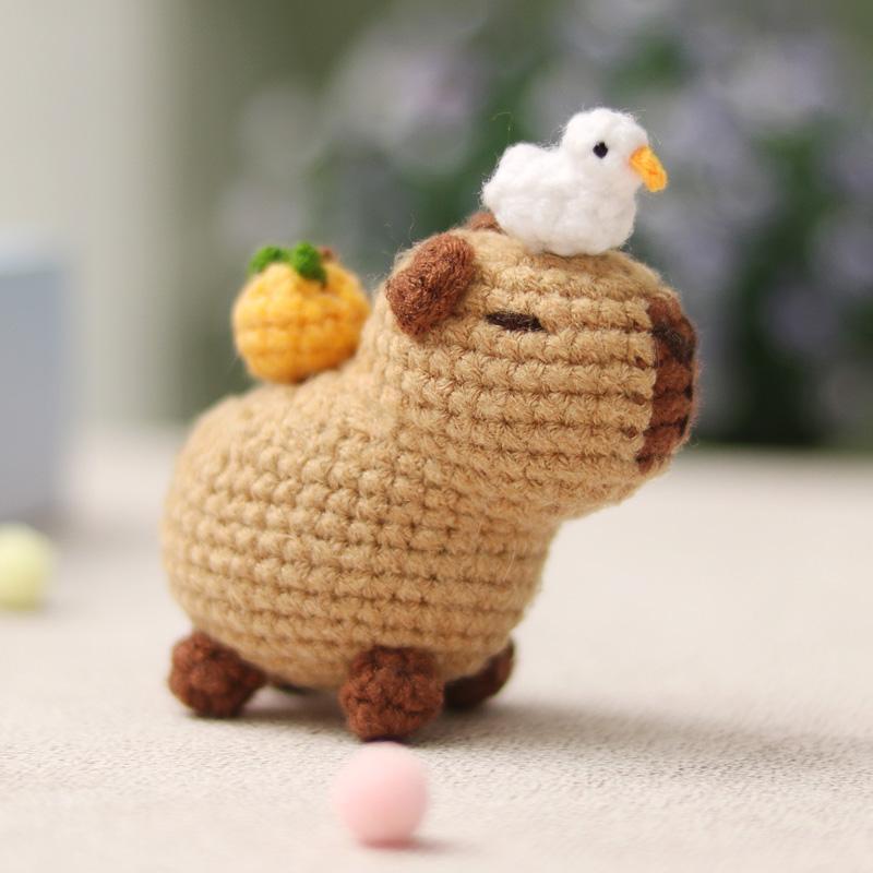 Cute Capybara Design Crochet Kit, 1 Set DIY Handmade Knitting Kit with Accessories, Knitting Supplies for Home Decor