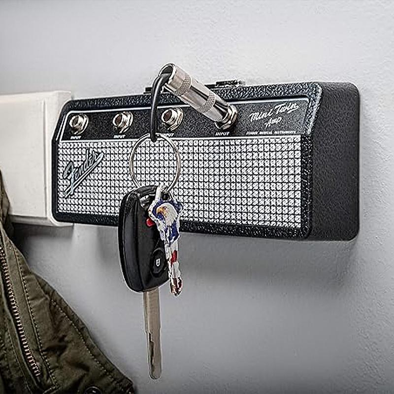 Guitar Amp key holder includes 4 guitar socket keys and 1 wall mounting kit. Quick and easy installation.