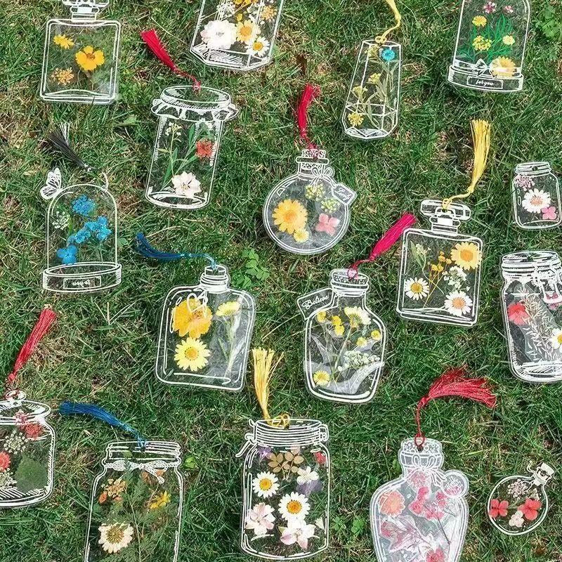 40 Counts DIY Bookmarks Transparent Dried Flower Handmade Transparent Leaves Collection of Spring Bottle